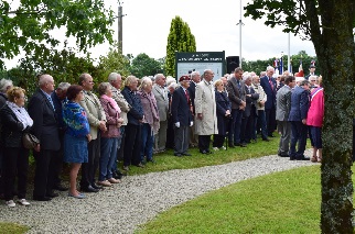 Familles et amis se retrouvent tous les ans au Mémorial de Beaucoudray Familles et amis se retrouvent tous les ans au Mémorial de Beaucoudray