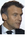  Emmanuel Macron au Liban en vitant les zones sres bombardes par Isral 