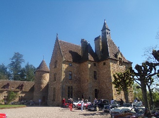 Le château de Peufeilhoux (Allier) Le château de Peufeilhoux (Allier)